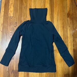 Blue turtleneck lululemon sweatshirt